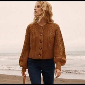 ISO DÔEN Hermione or Bernadette Sweater